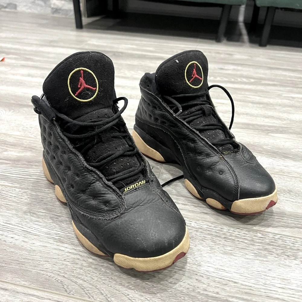 Jordan 13 Retro women’s size 6 - Picture 2 of 3